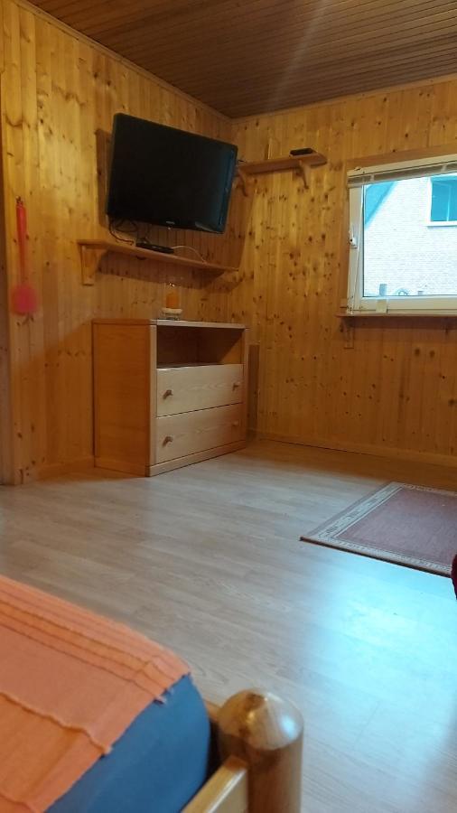 Ferienhaus In Geesthacht-Tesperhude Direkt Am Waldrand المظهر الخارجي الصورة
